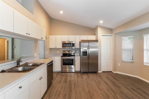 Casa en venta en Lakeland, Florida, 3 dormitorios, 192.4 m2 № 2386705 - foto 5