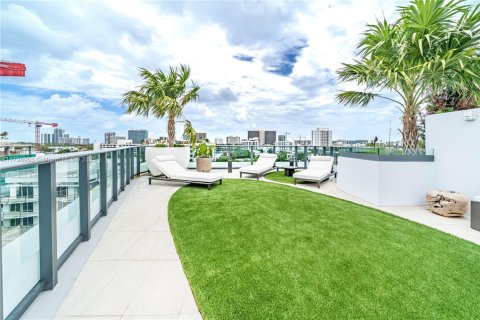 Condo in Bay Harbor Islands, Florida, 2 bedrooms  № 1713170 - photo 20