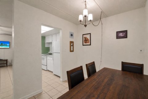 Condo in Tampa, Florida, 2 bedrooms  № 2208131 - photo 20