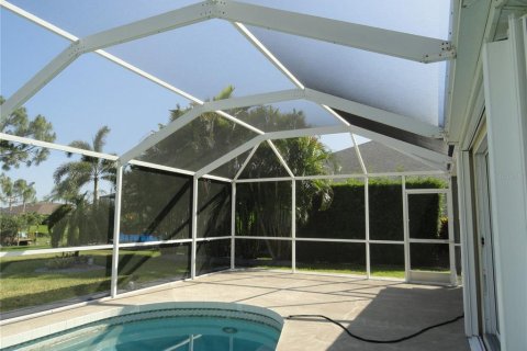 Villa ou maison à vendre à Rotonda, Floride: 4 chambres, 167.78 m2 № 2110629 - photo 6
