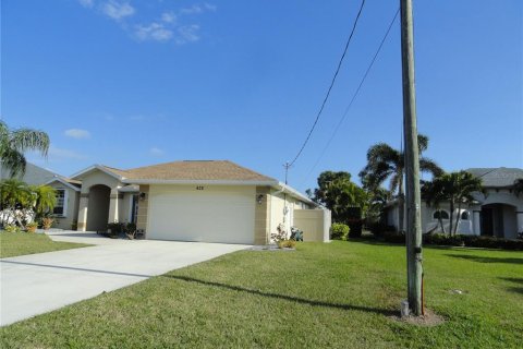 Villa ou maison à vendre à Rotonda, Floride: 4 chambres, 167.78 m2 № 2110629 - photo 2