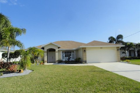 Villa ou maison à Rotonda, Floride 4 chambres, 167.78 m2 № 2110629