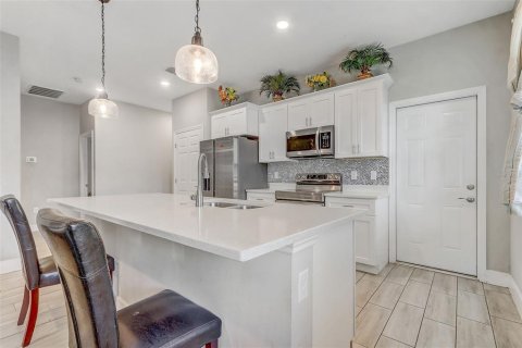 Villa ou maison à vendre à Apopka, Floride: 3 chambres, 139.63 m2 № 2212065 - photo 11