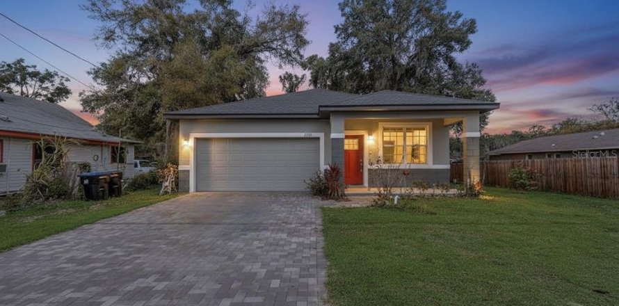 Villa ou maison à Apopka, Floride 3 chambres, 139.63 m2 № 2212065