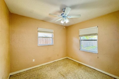 Villa ou maison à vendre à Saint Petersburg, Floride: 2 chambres, 85.93 m2 № 1578409 - photo 21