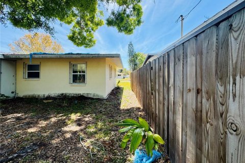 Villa ou maison à vendre à Saint Petersburg, Floride: 2 chambres, 85.93 m2 № 1578409 - photo 11