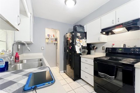 Villa ou maison à vendre à Ocala, Floride: 3 chambres, 94.2 m2 № 1878098 - photo 10