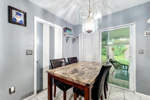 Villa ou maison à vendre à Ocala, Floride: 3 chambres, 94.2 m2 № 1878098 - photo 6