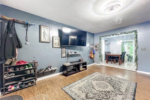 Villa ou maison à vendre à Ocala, Floride: 3 chambres, 94.2 m2 № 1878098 - photo 3