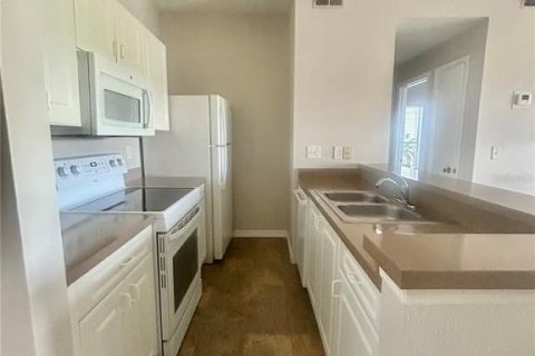 Condominio en alquiler en Tampa, Florida, 1 dormitorio, 68.56 m2 № 1901043 - foto 2