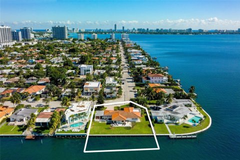Terrain à vendre à North Bay Village, Floride № 2007636 - photo 6