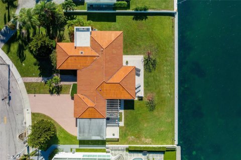 Terrain à vendre à North Bay Village, Floride № 2007636 - photo 10