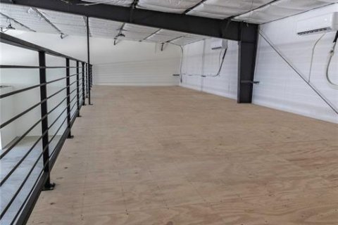 Commercial property in Oxford, Florida 297.29 sq.m. № 2197173 - photo 21