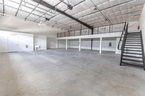 Commercial property in Oxford, Florida 297.29 sq.m. № 2197173 - photo 24