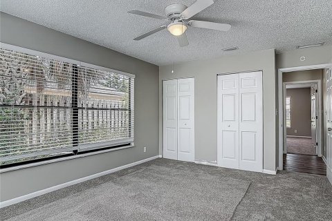 House in Ormond Beach, Florida 3 bedrooms, 179.58 sq.m. № 1743066 - photo 24