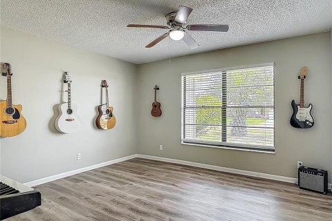 House in Ormond Beach, Florida 3 bedrooms, 179.58 sq.m. № 1743066 - photo 8