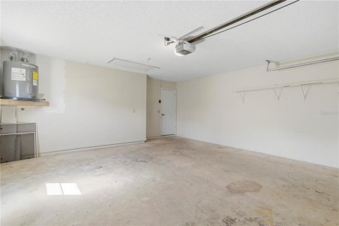 Купить виллу или дом в Спринг-Хилл, Флорида 4 комнаты, 160.26м2, № 2107297 - фото 28