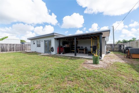 Casa en venta en Fort Lauderdale, Florida, 3 dormitorios, 122.72 m2 № 2000785 - foto 22