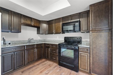 House in Kissimmee, Florida 3 bedrooms, 129.41 sq.m. № 1870780 - photo 11