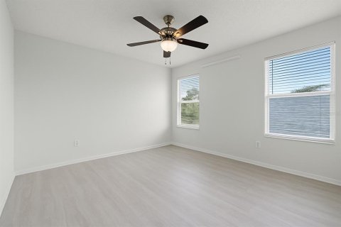 House in Kissimmee, Florida 3 bedrooms, 129.41 sq.m. № 1870780 - photo 16