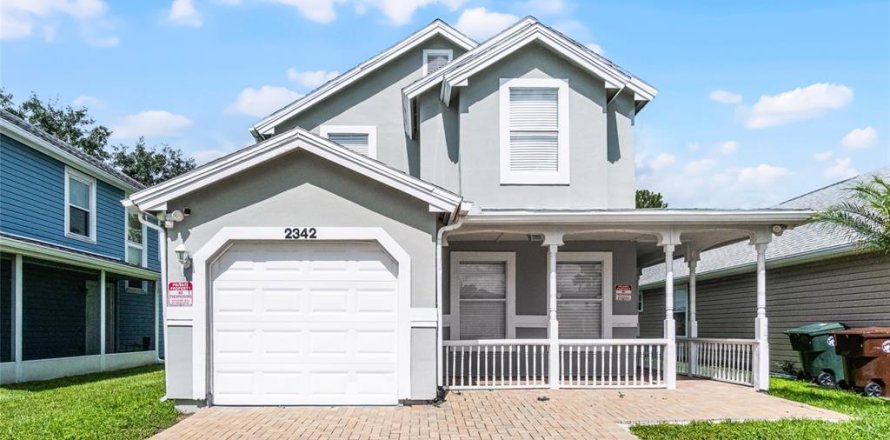 House in Kissimmee, Florida 3 bedrooms, 129.41 sq.m. № 1870780