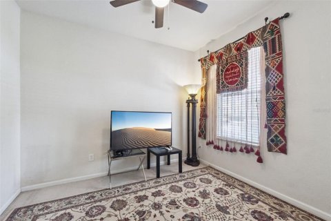 House in Kissimmee, Florida 5 bedrooms, 185.8 sq.m. № 2137509 - photo 22