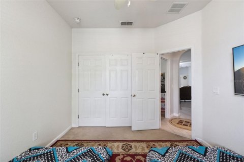 House in Kissimmee, Florida 5 bedrooms, 185.8 sq.m. № 2137509 - photo 25