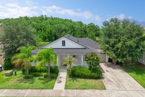 House in Kissimmee, Florida 5 bedrooms, 185.8 sq.m. № 2137509 - photo 4