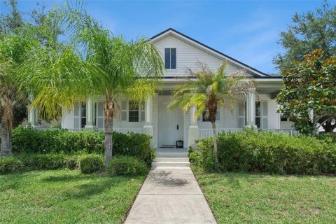 House in Kissimmee, Florida 5 bedrooms, 185.8 sq.m. № 2137509 - photo 2