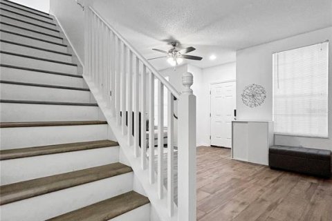 Townhouse in Wesley Chapel, Florida 2 bedrooms, 110.65 sq.m. № 1590387 - photo 16