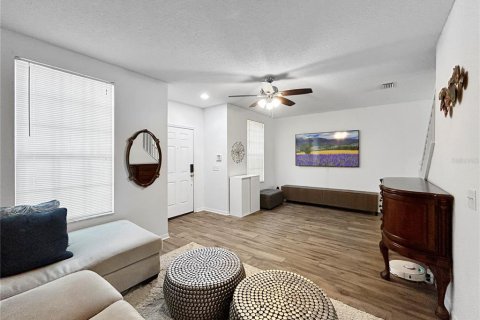 Townhouse in Wesley Chapel, Florida 2 bedrooms, 110.65 sq.m. № 1590387 - photo 15