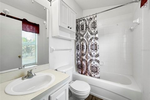 Townhouse in Wesley Chapel, Florida 2 bedrooms, 110.65 sq.m. № 1590387 - photo 28