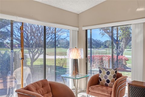 Villa ou maison à vendre à Boynton Beach, Floride: 2 chambres, 132.85 m2 № 2021904 - photo 13