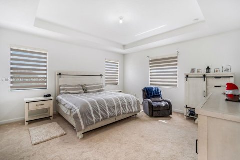 Купить виллу или дом в Майами, Флорида 5 спален, 294.5м2, № 1962182 - фото 25