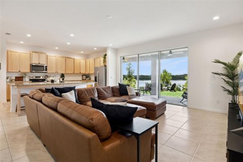 House in Groveland, Florida 6 bedrooms, 300.54 sq.m. № 2151508 - photo 11