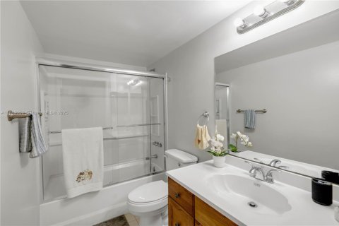 Снять в аренду кондоминиум в Хайалиа, Флорида 2 спальни, 93.27м2, № 1941114 - фото 9