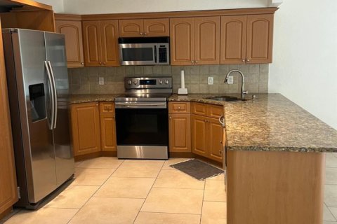 Casa en venta en Coral Springs, Florida, 3 dormitorios, 135.54 m2 № 2242571 - foto 9