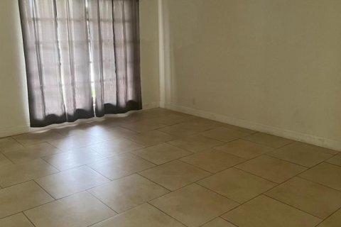 Casa en venta en Coral Springs, Florida, 3 dormitorios, 135.54 m2 № 2242571 - foto 15