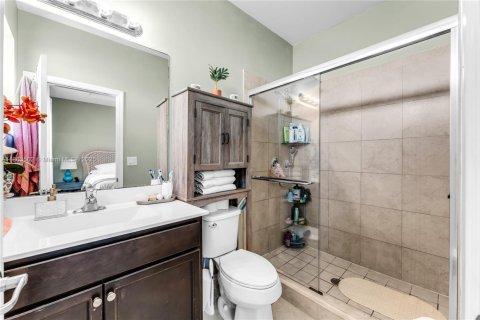 Townhouse in Homestead, Florida 3 bedrooms, 141.58 sq.m. № 1889893 - photo 20