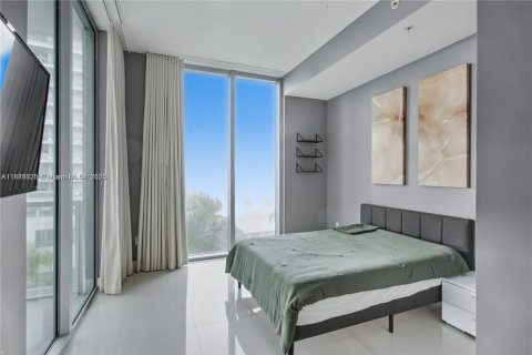 Снять в аренду кондоминиум в Норт-Бей-Виллидж, Флорида 3 спальни, 130.99м2, № 1943781 - фото 9