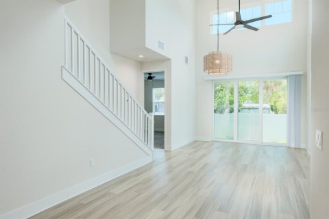 Adosado en alquiler en Dunedin, Florida, 4 dormitorios, 191.75 m2 № 1855910 - foto 6