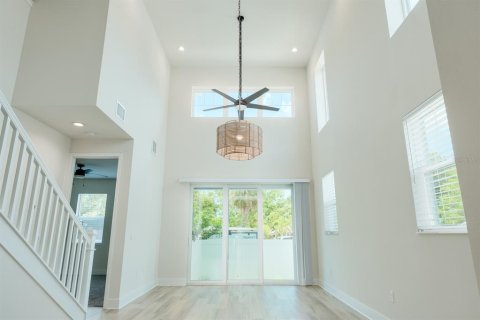 Adosado en alquiler en Dunedin, Florida, 4 dormitorios, 191.75 m2 № 1855910 - foto 9