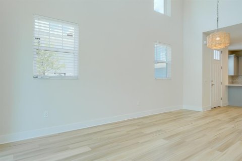 Adosado en alquiler en Dunedin, Florida, 4 dormitorios, 191.75 m2 № 1855910 - foto 10