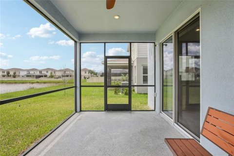 Villa ou maison à vendre à Land O' Lakes, Floride: 4 chambres, 220.18 m2 № 1798284 - photo 27