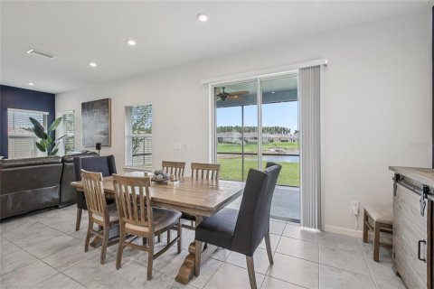 Villa ou maison à vendre à Land O' Lakes, Floride: 4 chambres, 220.18 m2 № 1798284 - photo 8