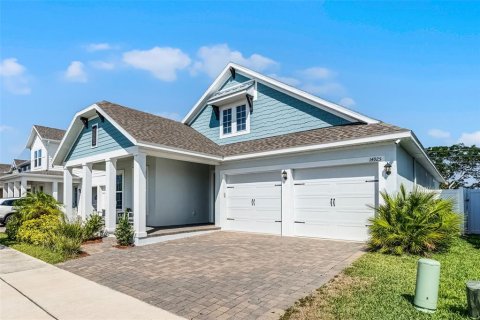 House in Winter Garden, Florida 4 bedrooms, 196.58 sq.m. № 1737278 - photo 2