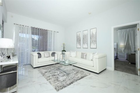 Casa en venta en Clermont, Florida, 3 dormitorios, 170.2 m2 № 1879313 - foto 23