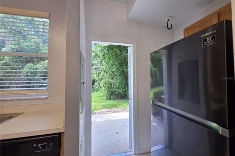 Condominio en venta en Gainesville, Florida, 2 dormitorios, 108.88 m2 № 2237435 - foto 11