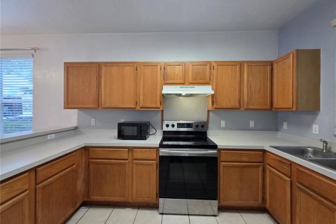 Condominio en venta en Gainesville, Florida, 2 dormitorios, 108.88 m2 № 2237435 - foto 9