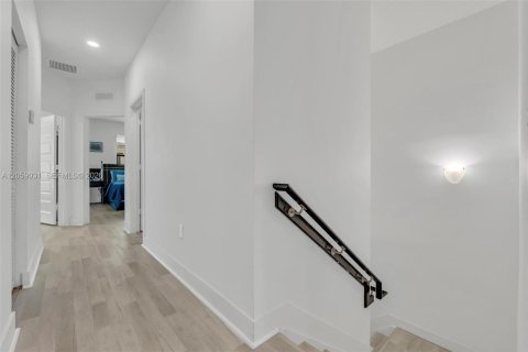 Touwnhouse à vendre à Doral, Floride: 4 chambres, 195.56 m2 № 2264129 - photo 29